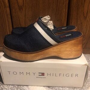 Tommy Hilfiger clogs